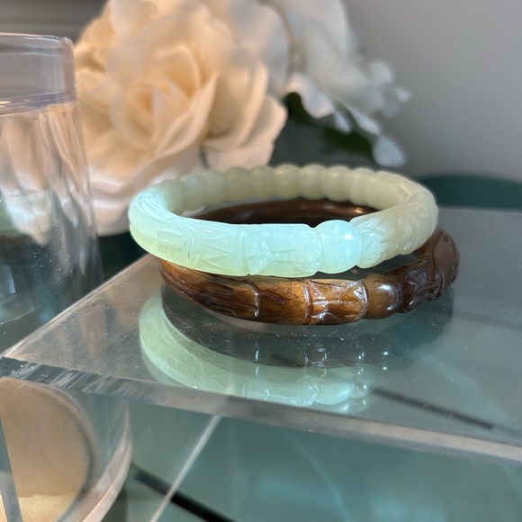 Jade bracelets - Picture 10 of 11